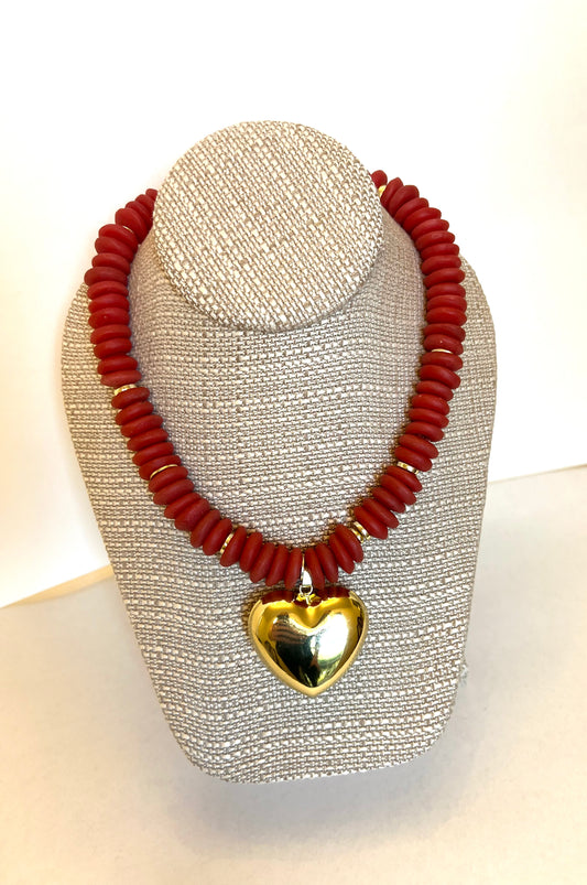 Red Glass Saucer Bead+Large Gold Heart Charm Necklace