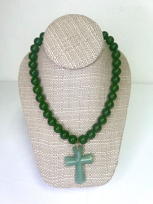 Green Round Gemstone Necklace+Turquoise Cross Pendant