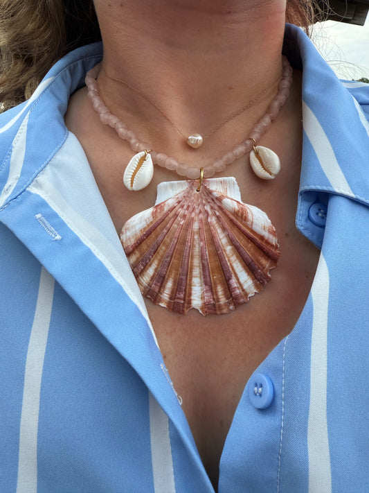 Beige Bead+Seashell Pendants